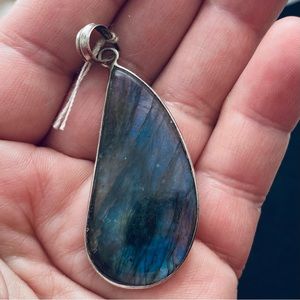 New 925 Labradorite Teardrop Pendant